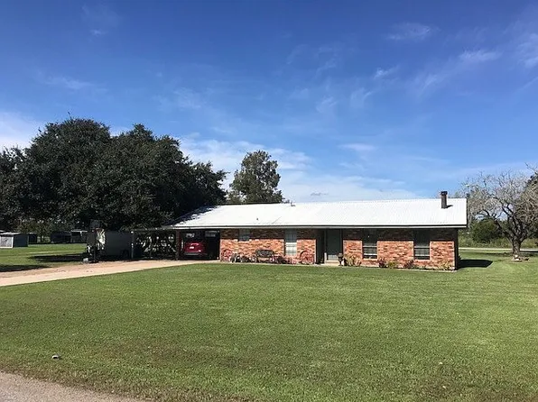 135 Pecan Dr, Evangeline, LA 70537