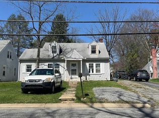 377 W Clearview Ave, State College, PA