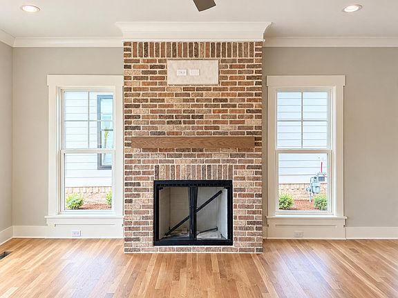 3rd image of 3143 Grassland Cir #24