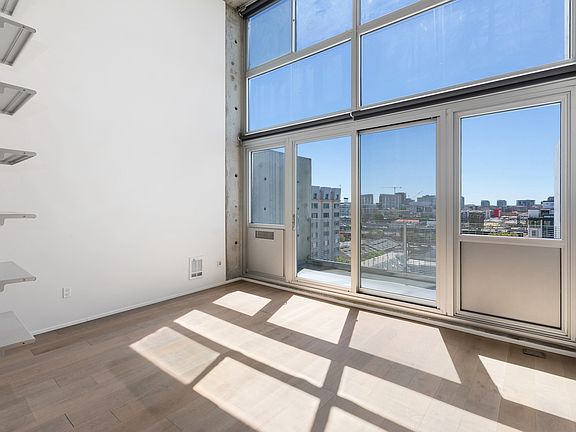 4th image of 855 Folsom St APT 913