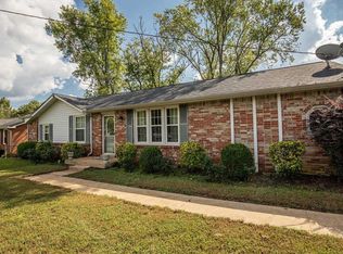 140 Bailey Collins Dr, Smyrna, TN 37167