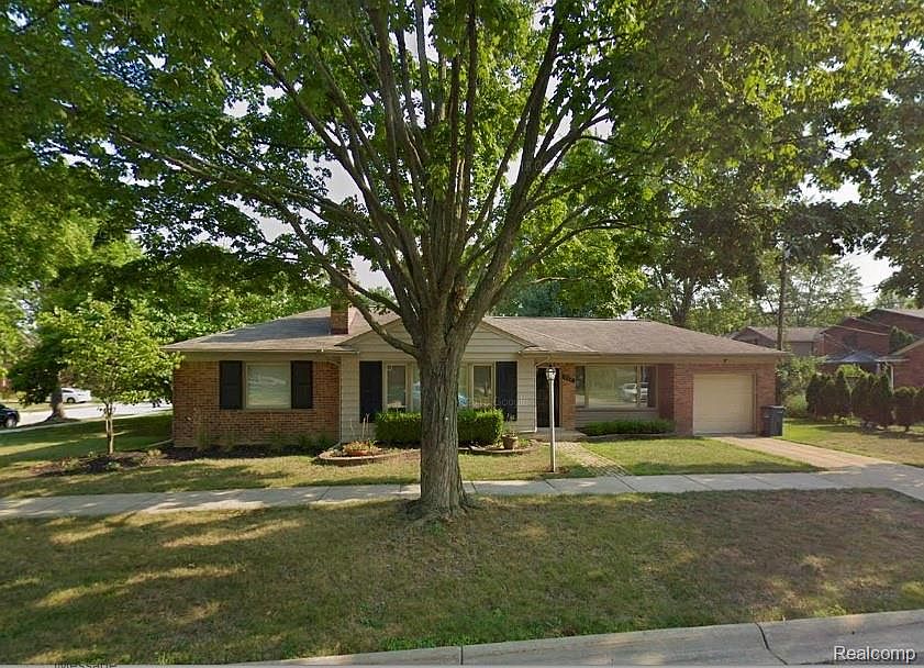 1st image of 227 Northlawn Blvd