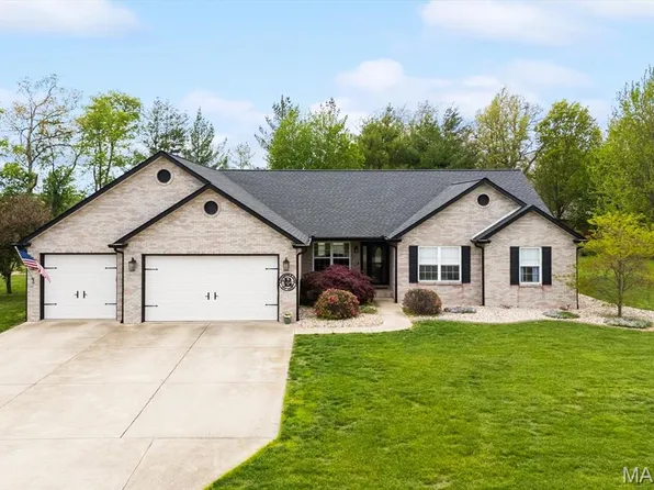 4213 Water Oak Ln, Smithton, IL 62285