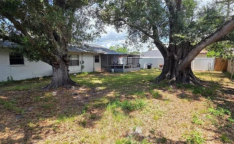 6717 Mornay Cir — Photo 17