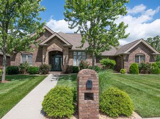 5814 S Belgravia Ave, Springfield, MO 65804