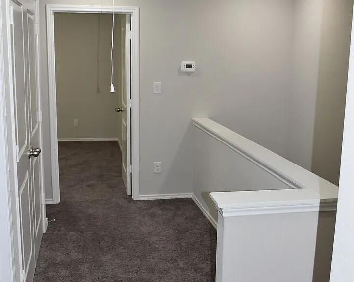 8911 FM 1560 N — Photo 33