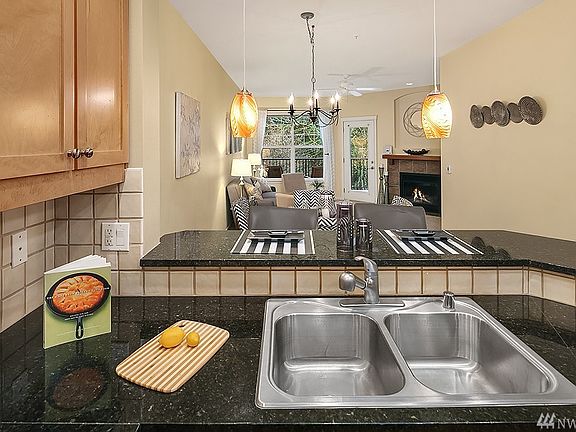 4th image of 4327 Issaquah Pine Lake Rd SE Unit 603
