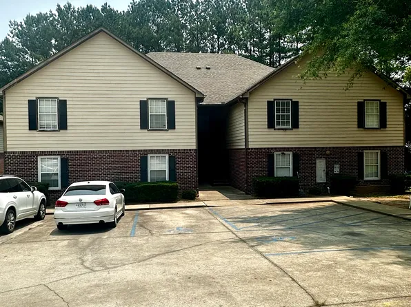 185 Allen Dr #202, Alabaster, AL 35007
