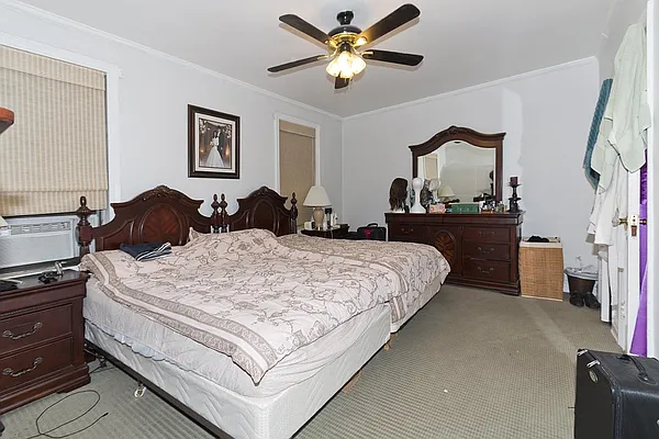 Sold by Fillmore | media 1
