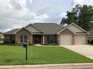 51 Joshbury Cir, Laurel, MS 39443