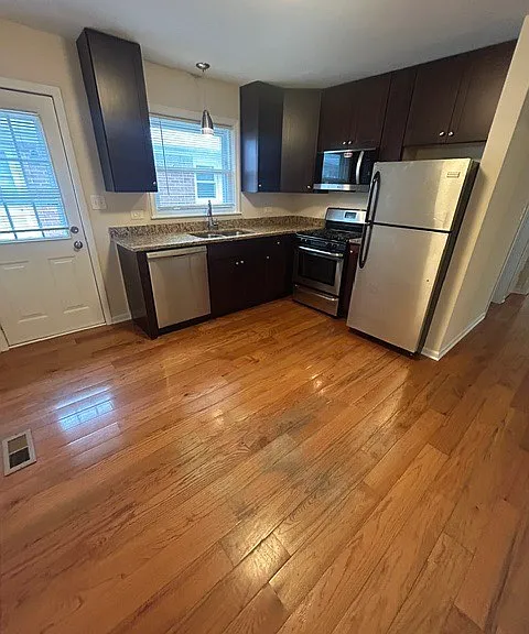 115 W Ash St #1 — Photo 1