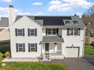 43 Nadine Ln, North Andover, MA 01845