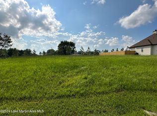 15 Noles Dr, Tallassee, AL 36078