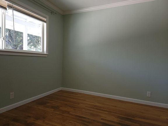 5th image of 837 W Taylor St