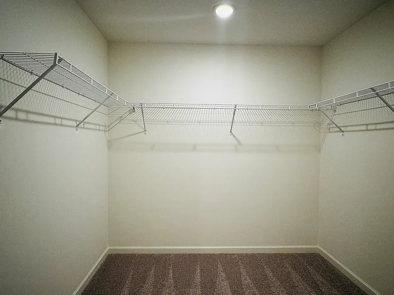 227 Isabella Way — Photo 14