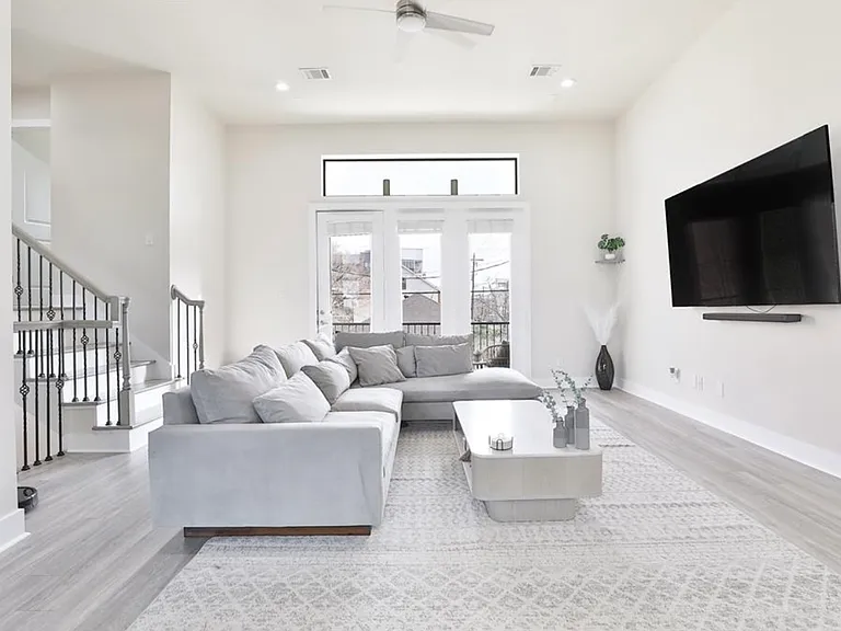 4104 Marina St — Photo 14