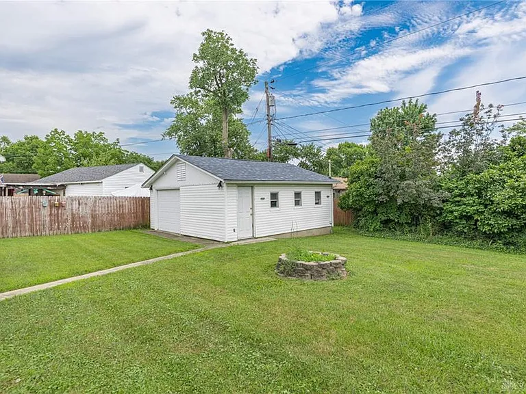 5276 Buckner Dr — Photo 29