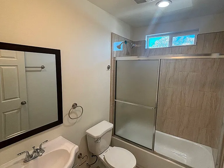 4327 Honduras St — Photo 17