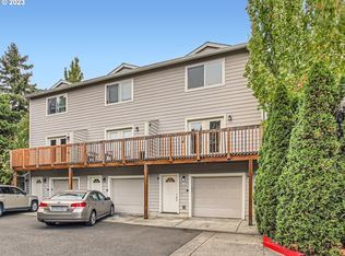 8819 SE Ellis St APT 9, Portland, OR