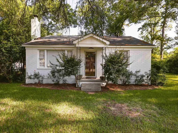1408 Northland Dr, Cayce, SC 29033