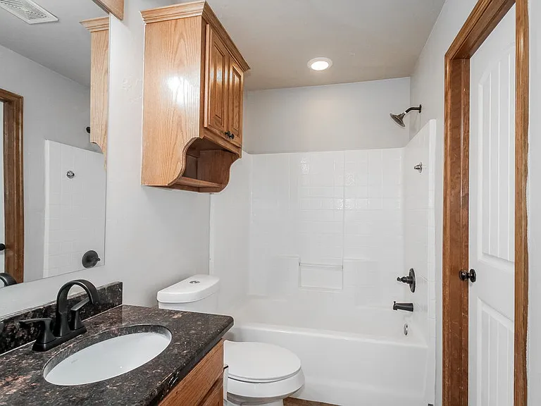 816 Eric Cir — Photo 15