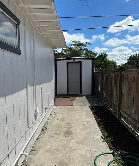 904 N Roosevelt Ave — Photo 14