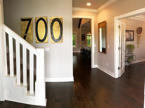 2nd image of 700 Chancery Ln