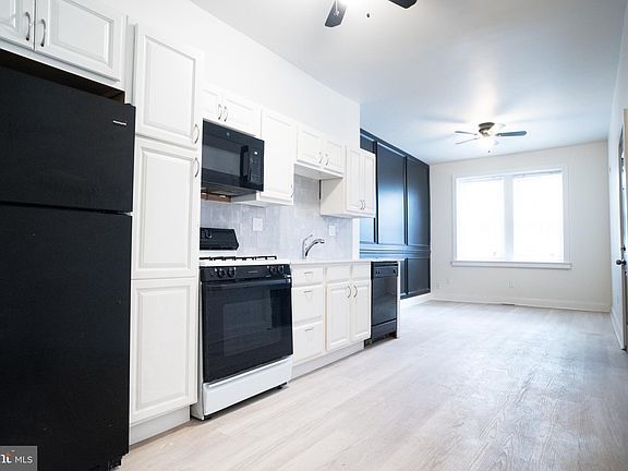 2nd image of 1221 N Randolph St APT 1