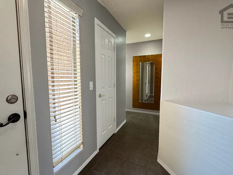 12614 W Avalon Dr — Photo 8