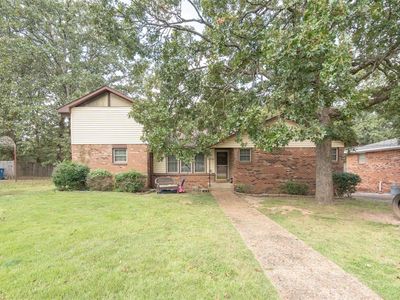 2843 Lakeside Dr, Poplar Bluff, MO, 63901