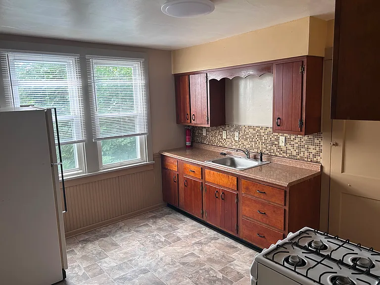 41 Maytide St — Photo 11