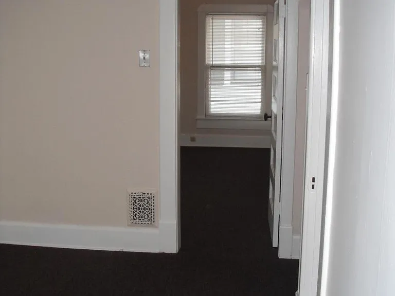 N Whittier Pl — Photo 8
