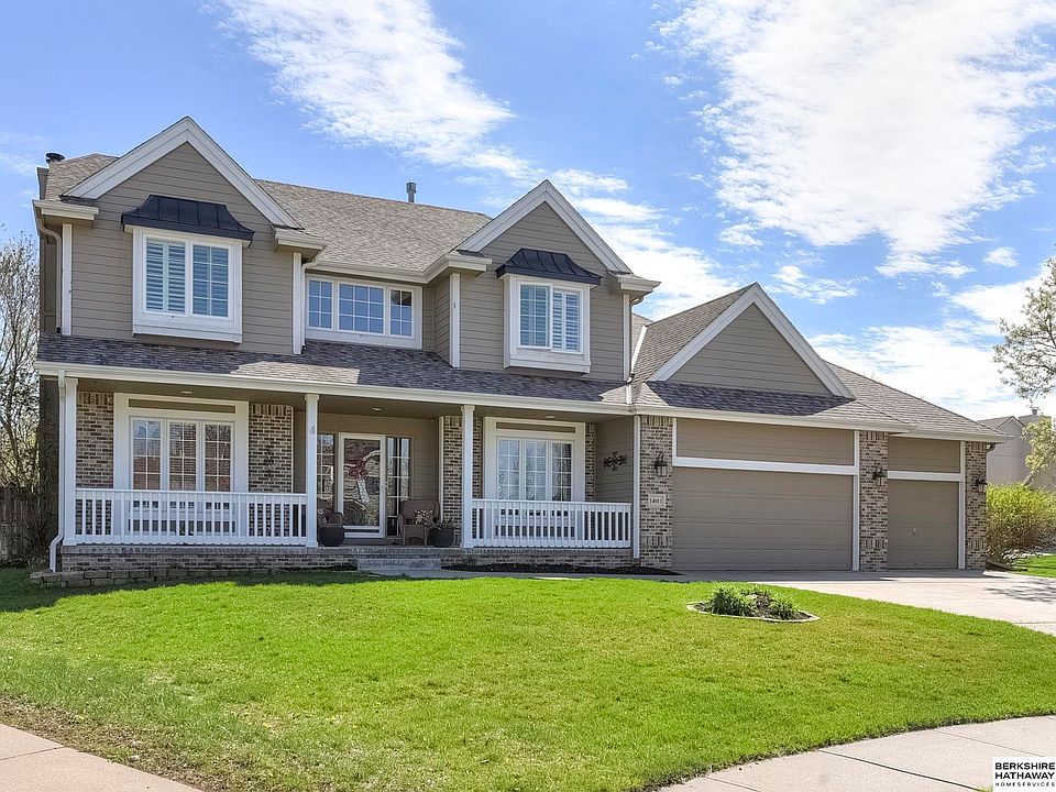1st image of 14013 Saratoga Cir
