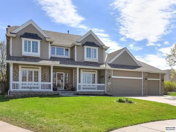 14013 Saratoga Cir, Omaha, NE 68164