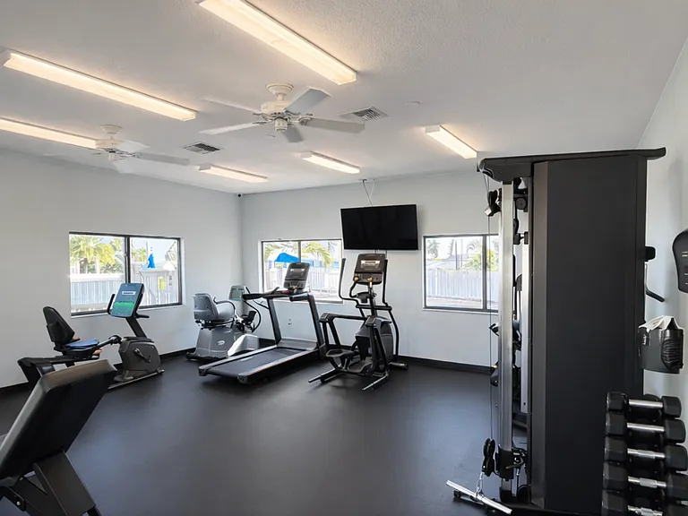 16299 San Carlos Blvd #10 — Photo 9