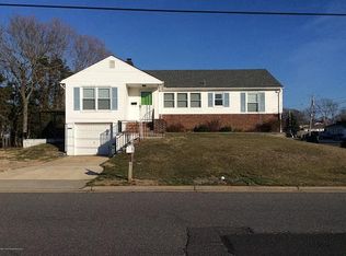 1542 Northstream Pkwy, Point Pleasant Beach, NJ 08742