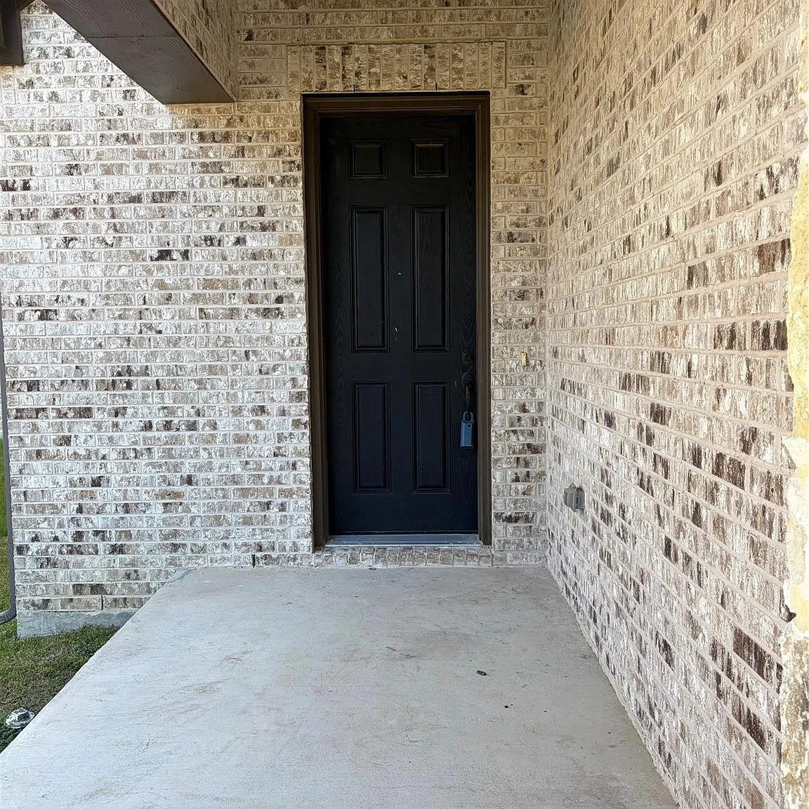 3 bed, 1686 sqft, $1,925 — Photo 2