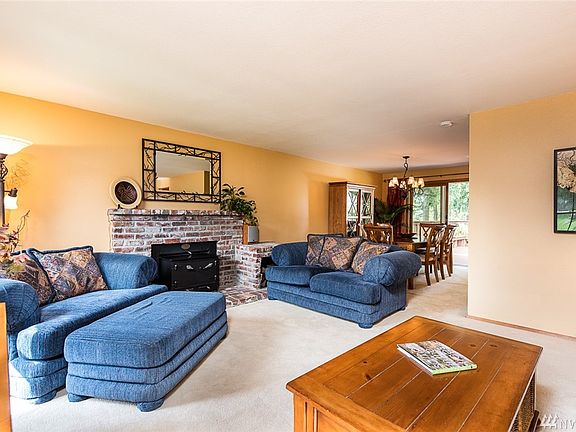 5th image of 14214 NE 64th Ct