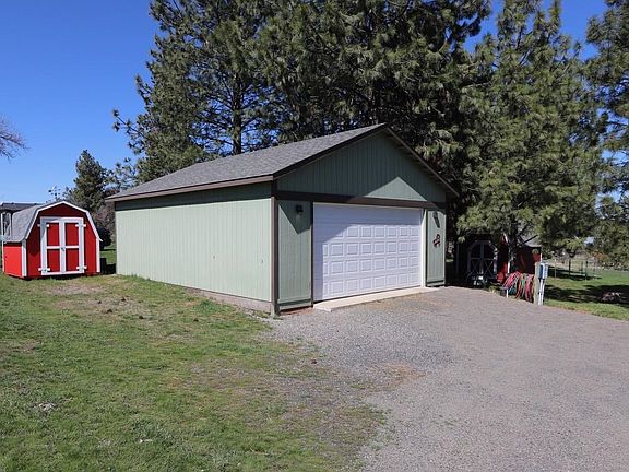 3rd image of 12315 E Connor Rd