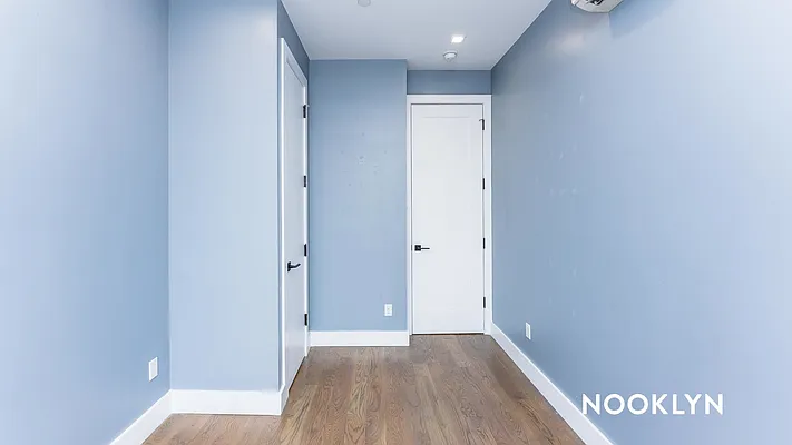 Rented by Nooklyn NYC LLC | media 28