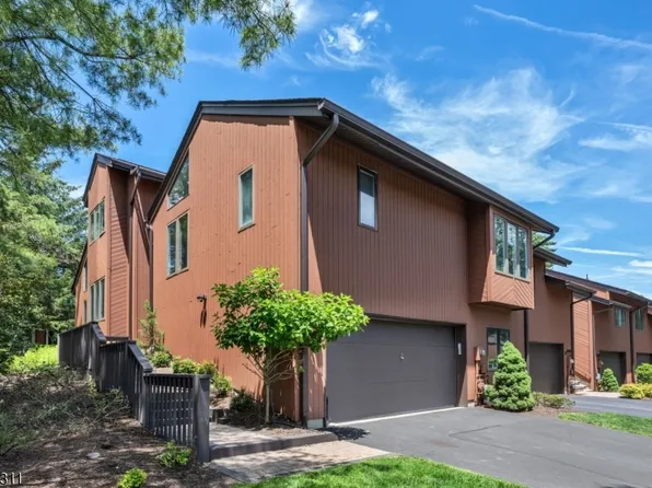 27 Moran Rd, West Orange Twp., NJ 07052