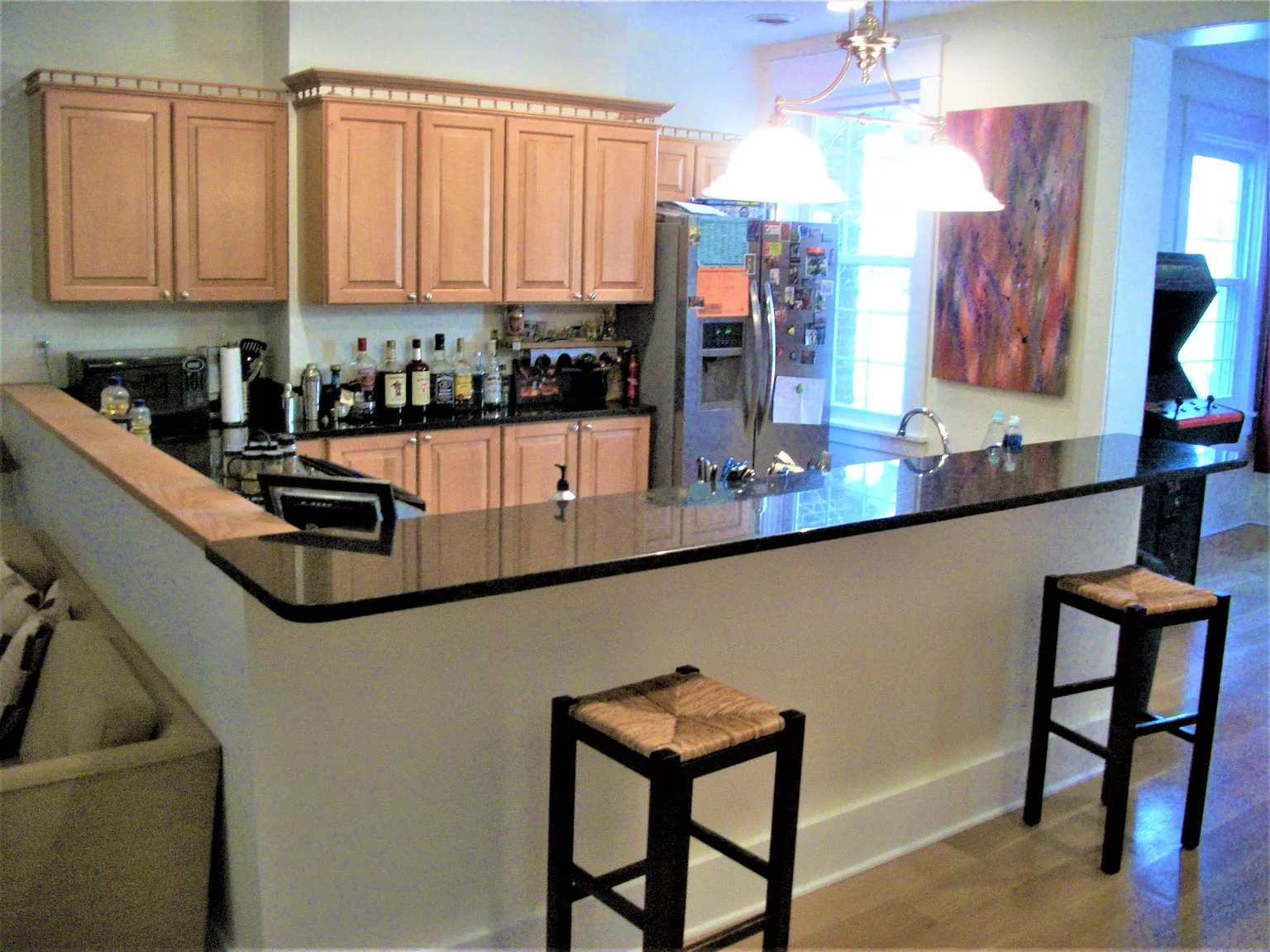 3 bed, 1734 sqft, $2,195 — Photo 2