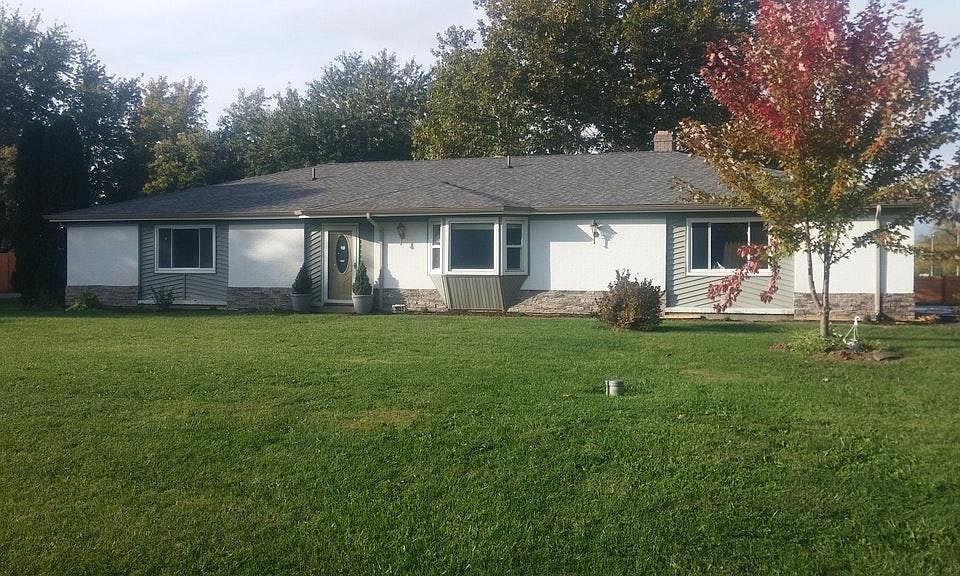 1st image of 3932 W Barrymore Ln