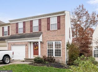 10 Westover Cir, Mays Landing, NJ 08330