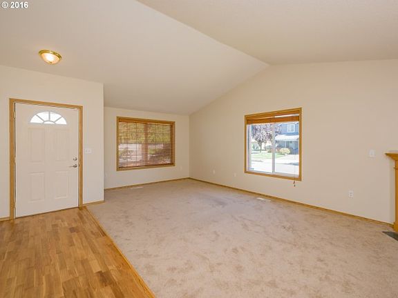 3rd image of 3717 NE 84th St