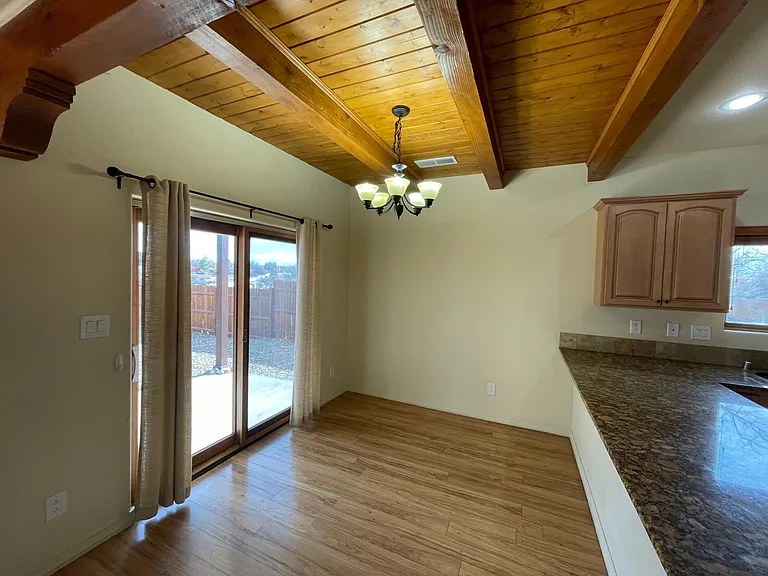 2600 W Zia Rd #V2 — Photo 5