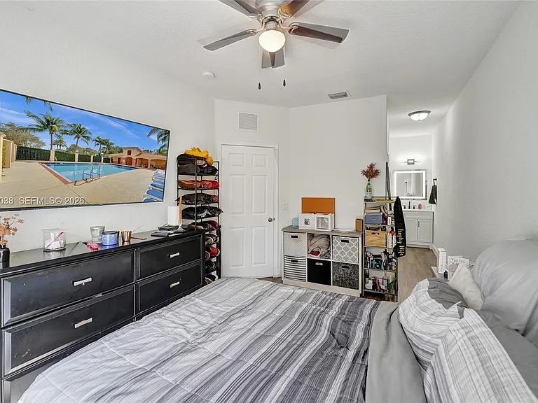 1315 N Santa Catalina Cir #1315 — Photo 40