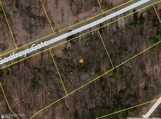 Godfreys Gate 32, Stroudsburg, PA 18360