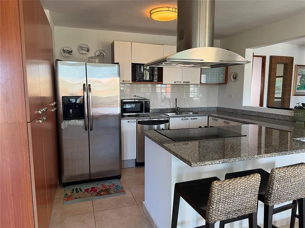 3 bed, 2.0 bath, $2,900 — Photo 4