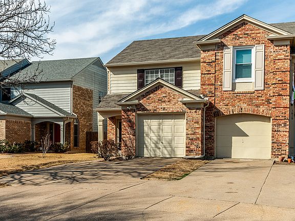 2nd image of 1617 Beach Ln